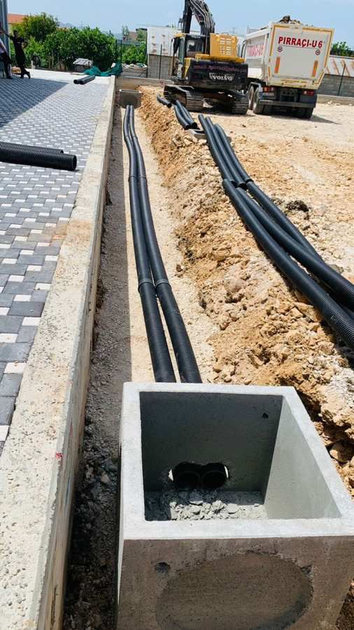 Electrical cabling in trenches